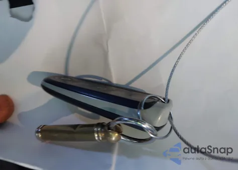 2014 Ford Focus Titanium z USA, uszkodzony, nr VIN 1FADP3J27EL321656